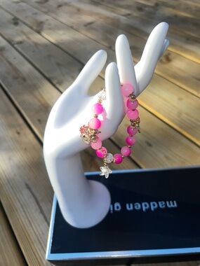 Pink Beaded Charm Bracelet with tulip charm